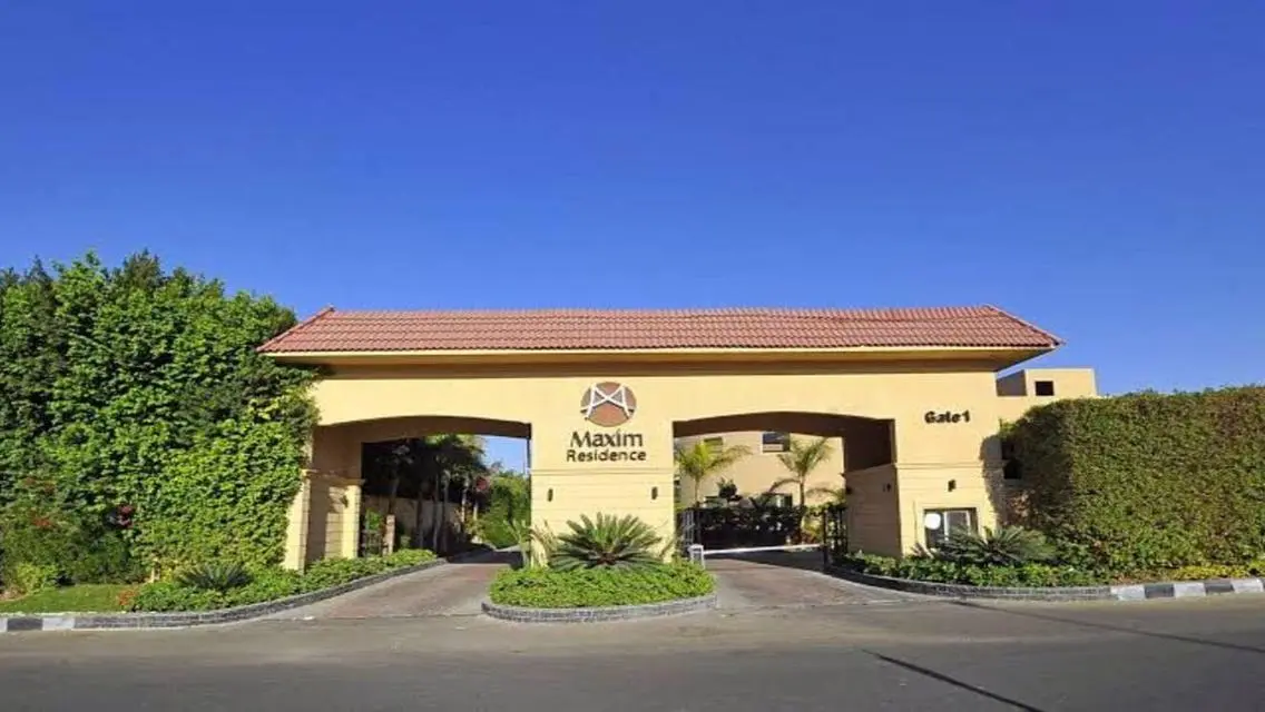 Luxury Property with Stunning View in Prime Location
