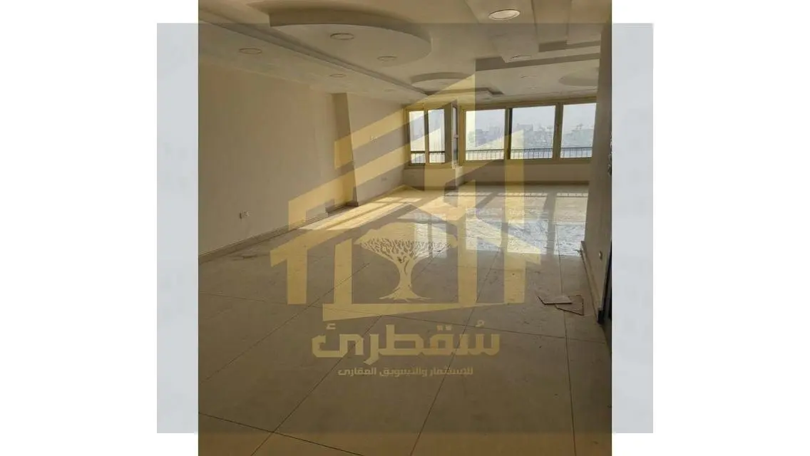 Luxury Apartment for Sale, 170 sqm with Balcony and Security Services