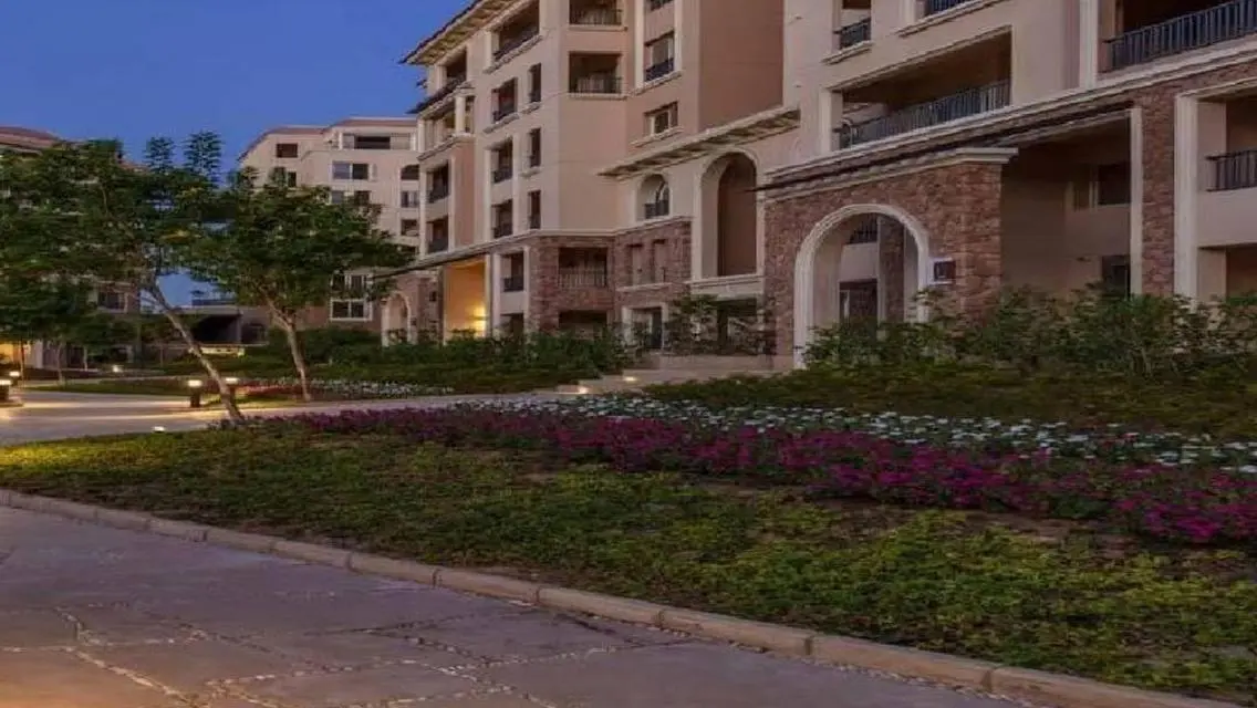 90-Avenue: Luxury Apartment with Complete Amenities