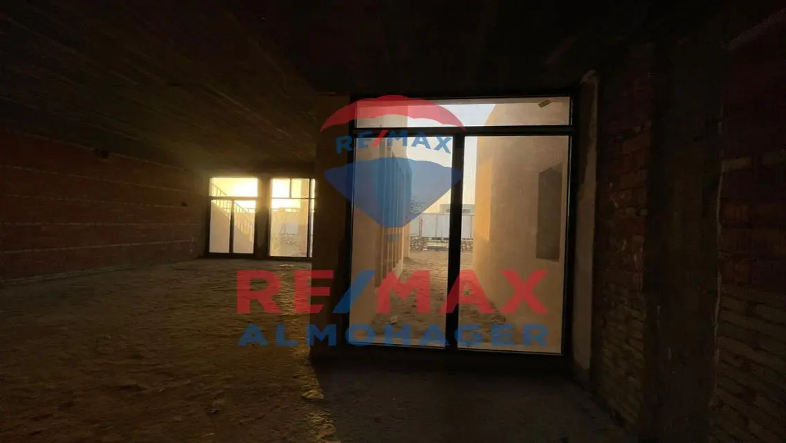 شقة فاخرة بإطلالة مميزة في منطقة أويست