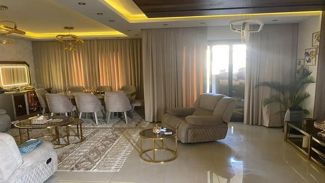 Luxury Villa for Sale in Cairo