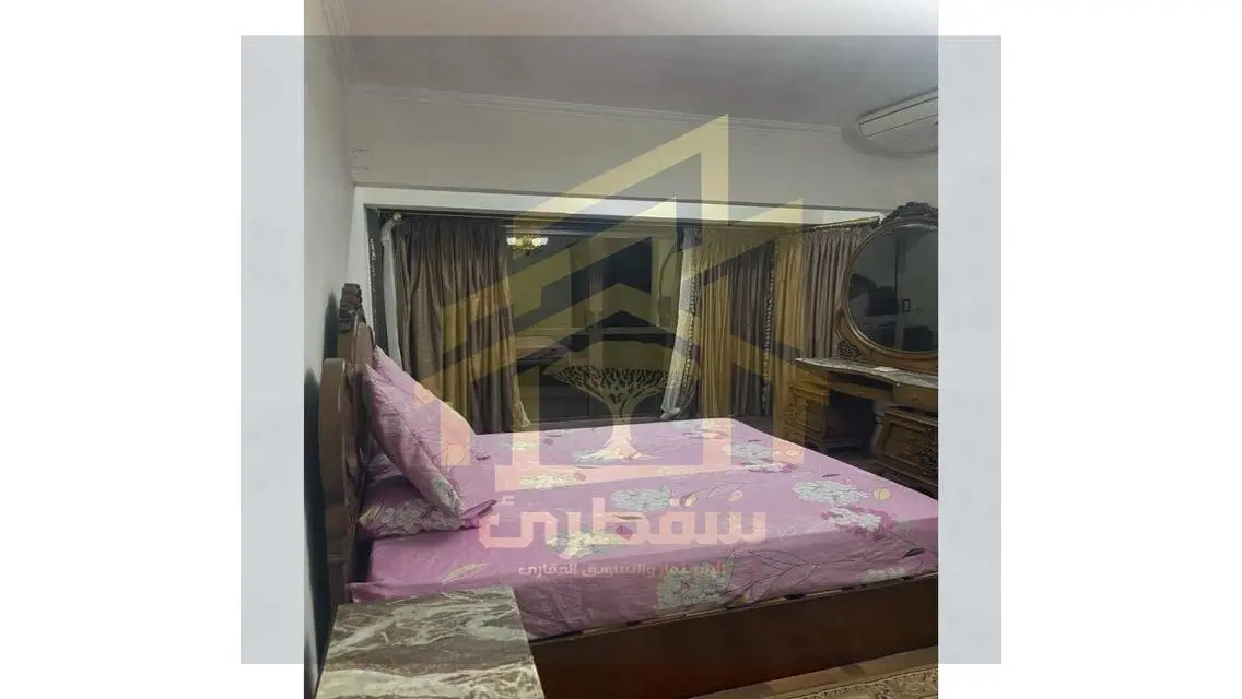 شقة فاخرة بمساحة 250 متر في قلب المدينة
