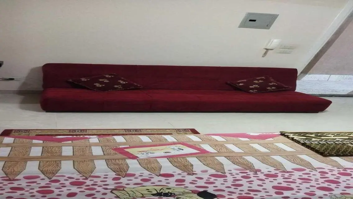شقة فاخرة مع غرف دراسة وإطلالة مميزة
