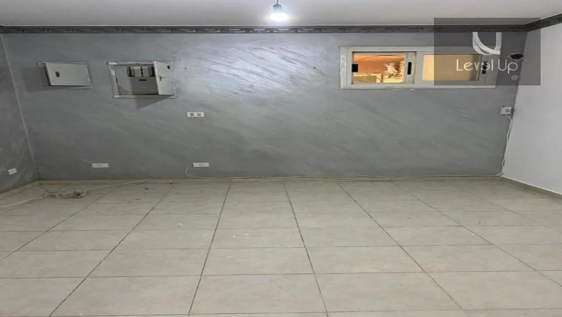 فيلا فاخرة للبيع في موقع متميز