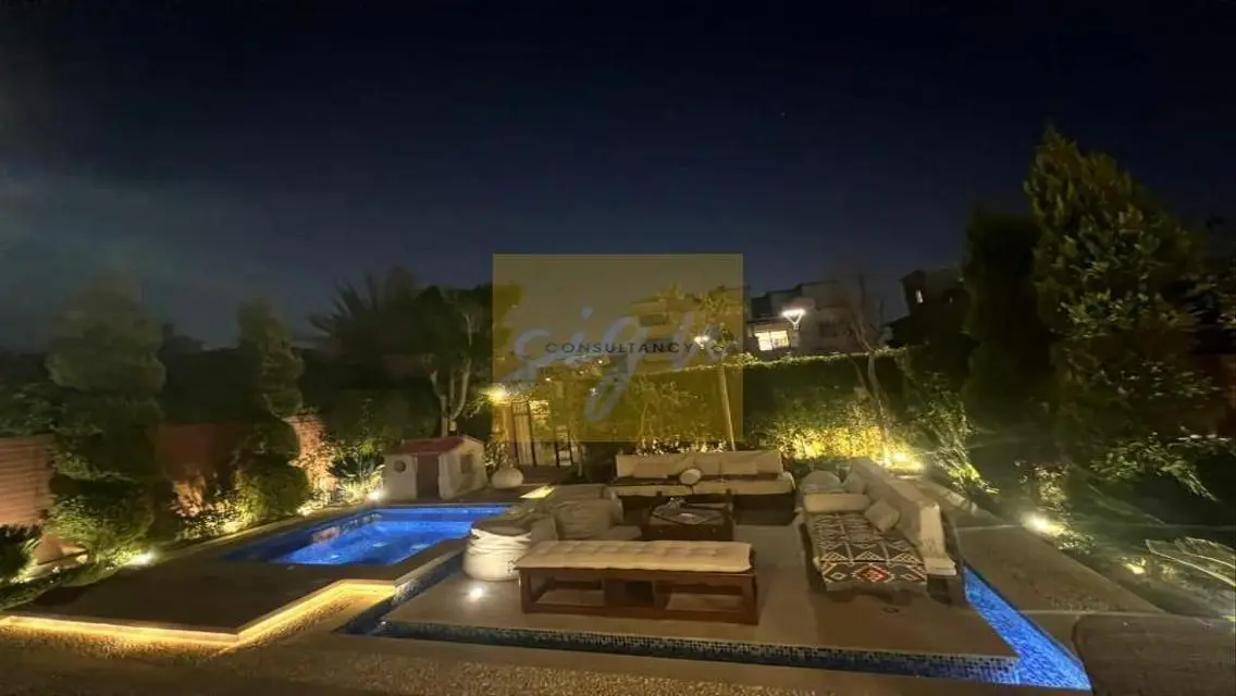 Luxury Villa for Sale with 310 sqm Space