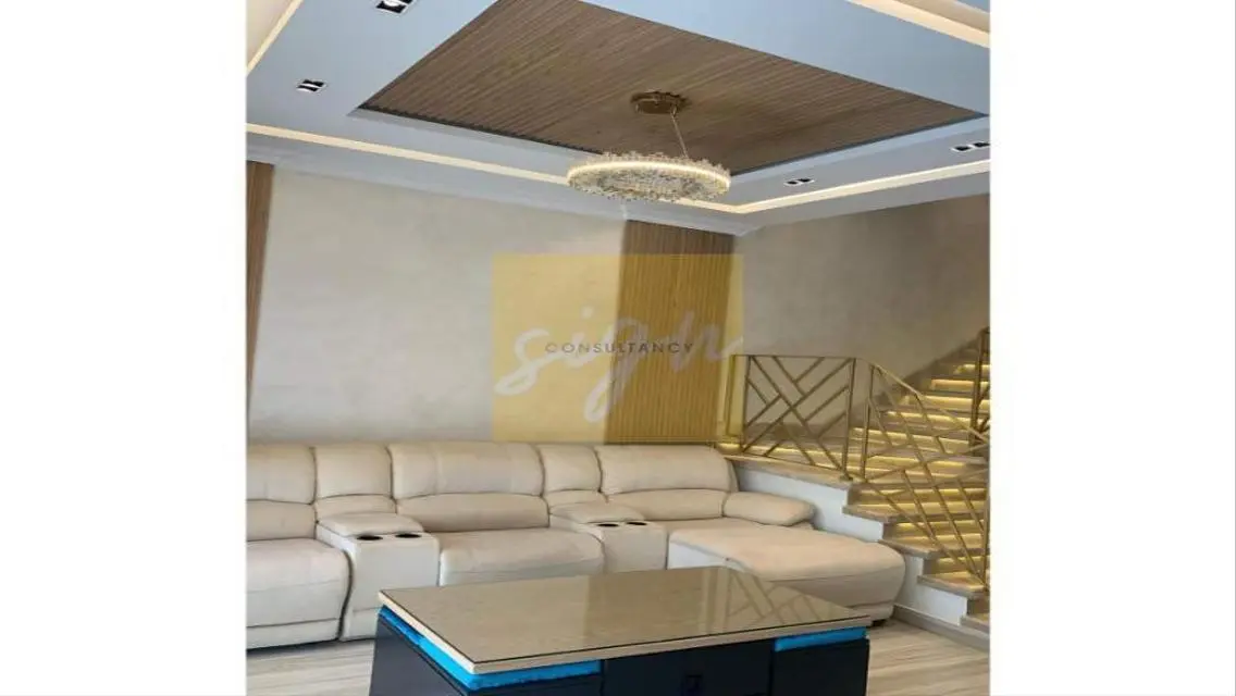 Luxury Villa for Sale with 310 sqm Space