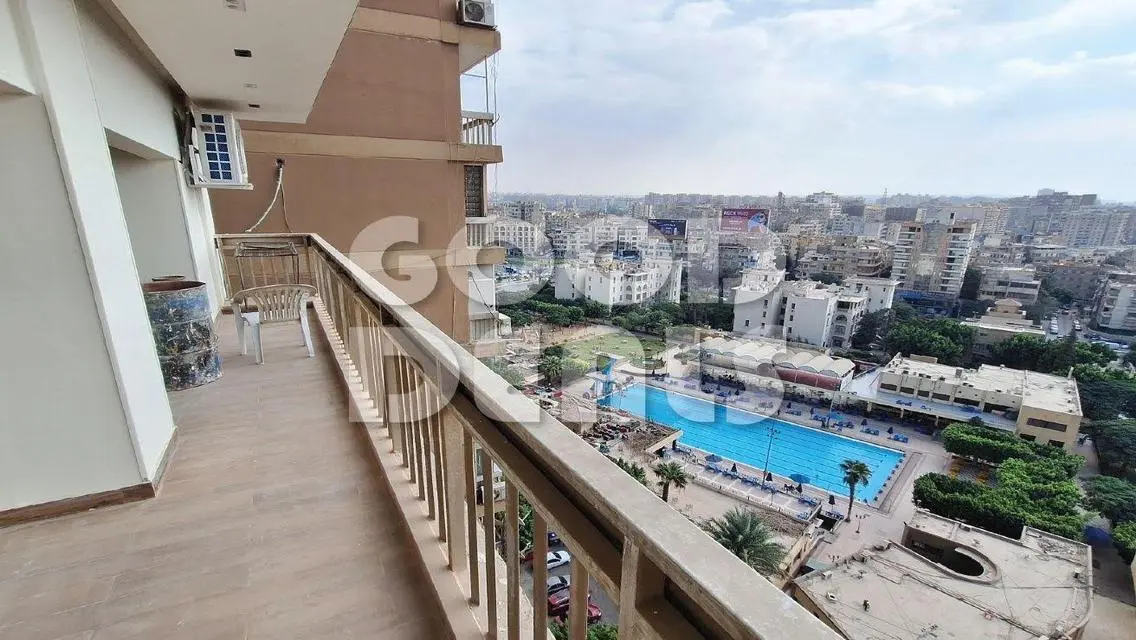 Luxurious Apartment for Sale in the City Center