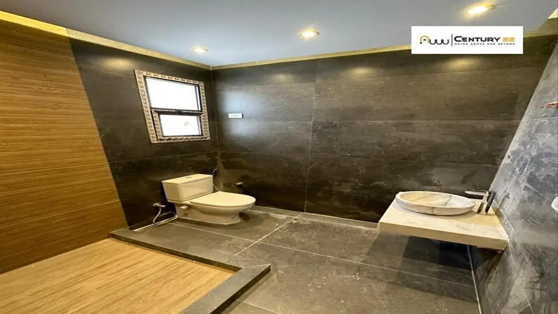 Stunning 3-Bedroom Apartment with Balcony and Unique View