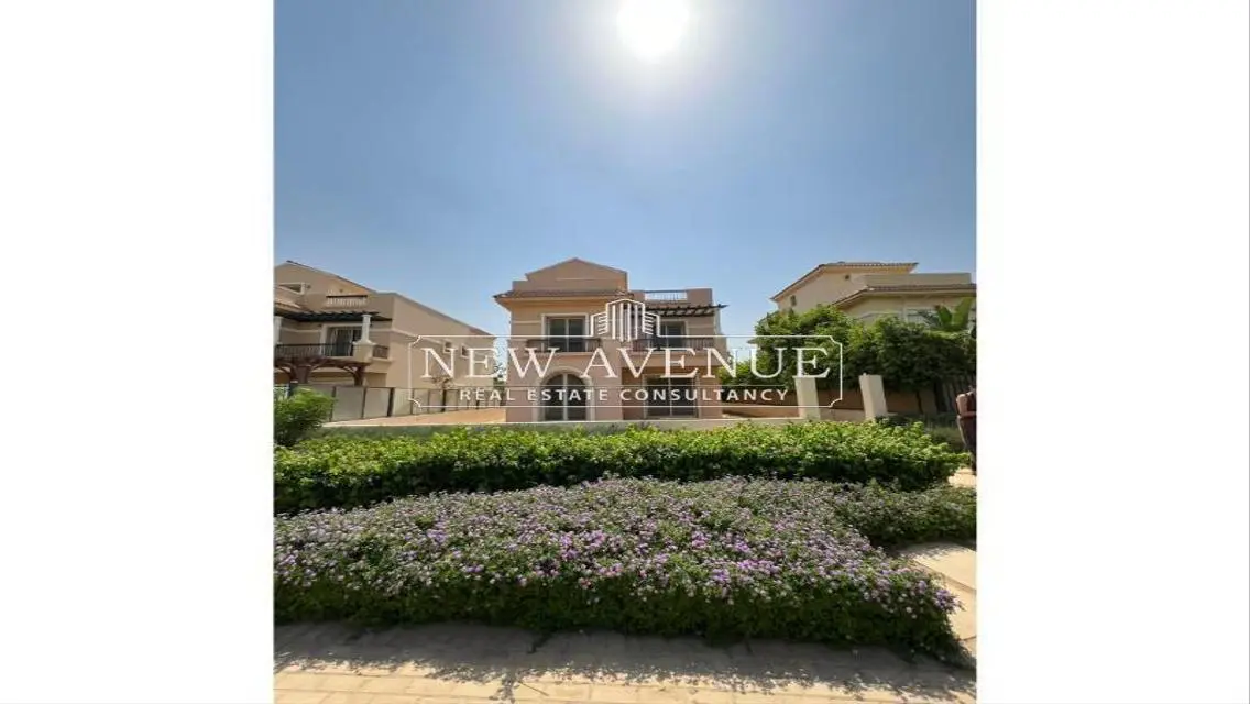 Luxury Apartment 362 sqm with Private Garden