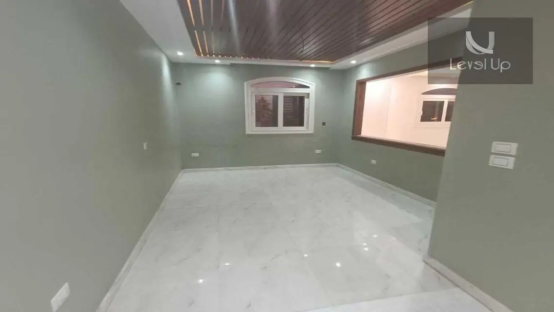 شقة فاخرة بمساحة 500 متر