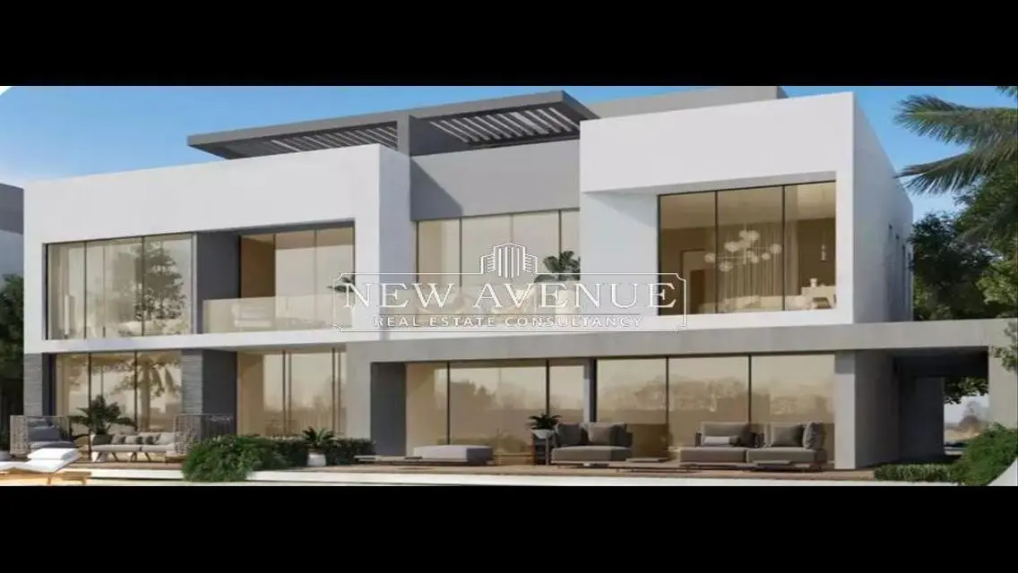 Luxury Villa with Private Garden and Maid's Room