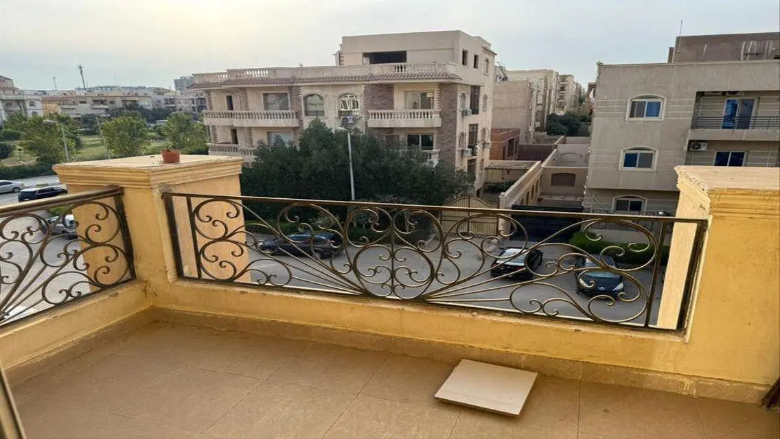 Luxury Apartment for Rent in CIC