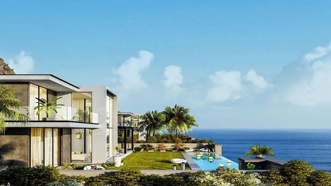Luxury Apartment with Stunning Lakeside View