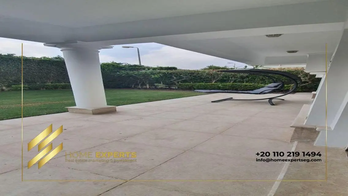 Luxury Villa with Spacious Garden and Security Guard