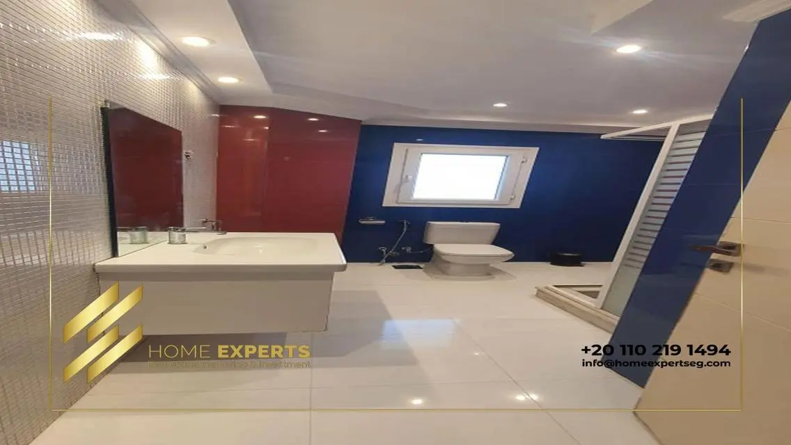 Luxury Villa with Spacious Garden and Security Guard