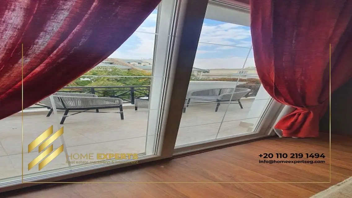 Luxury Villa with Spacious Garden and Security Guard