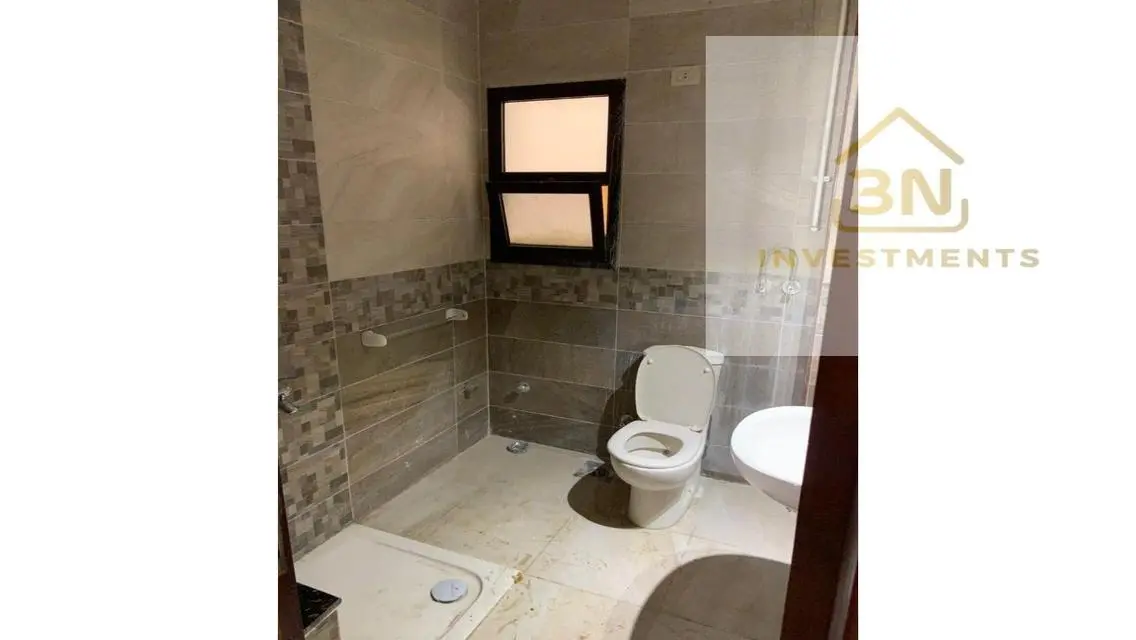 Luxury Apartment for Sale in ESR392