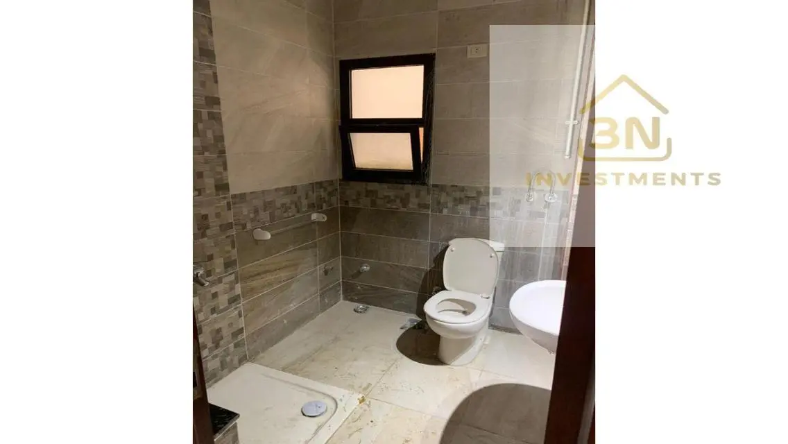 Luxury Apartment for Sale in ESR392