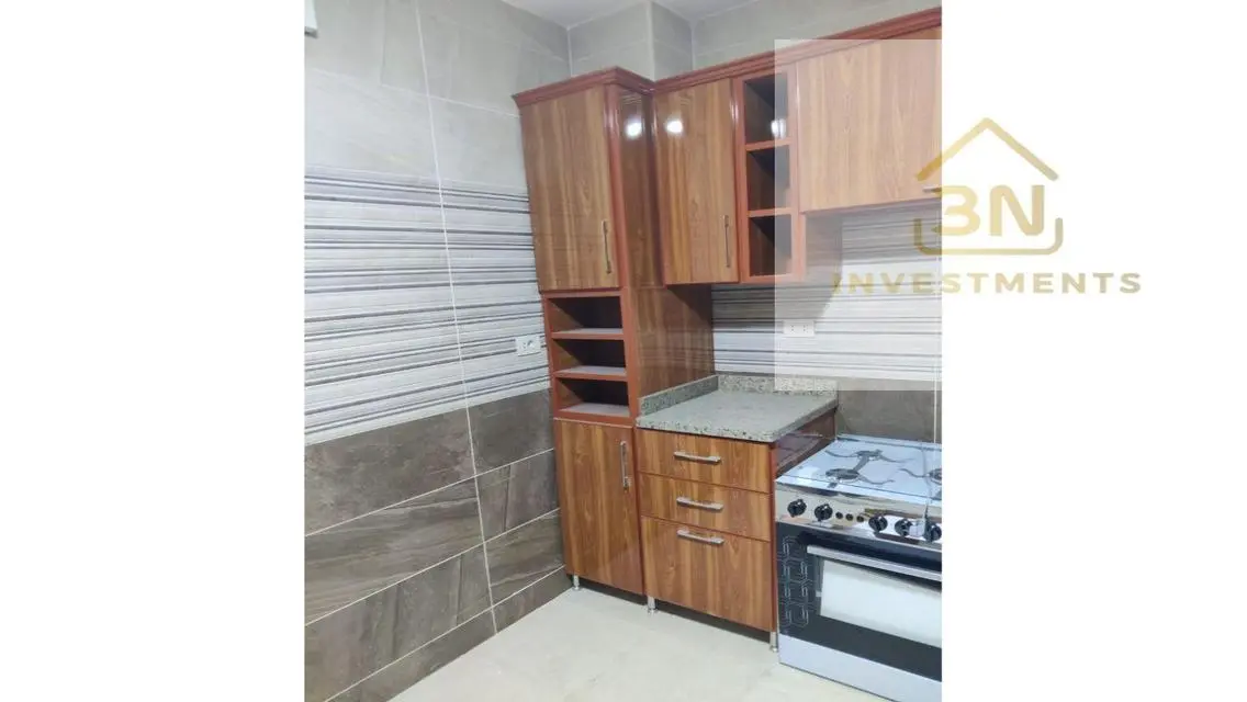 Luxury Apartment for Sale in ESR392