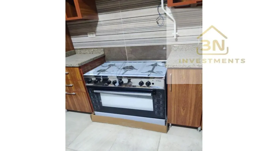 Luxury Apartment for Sale in ESR392