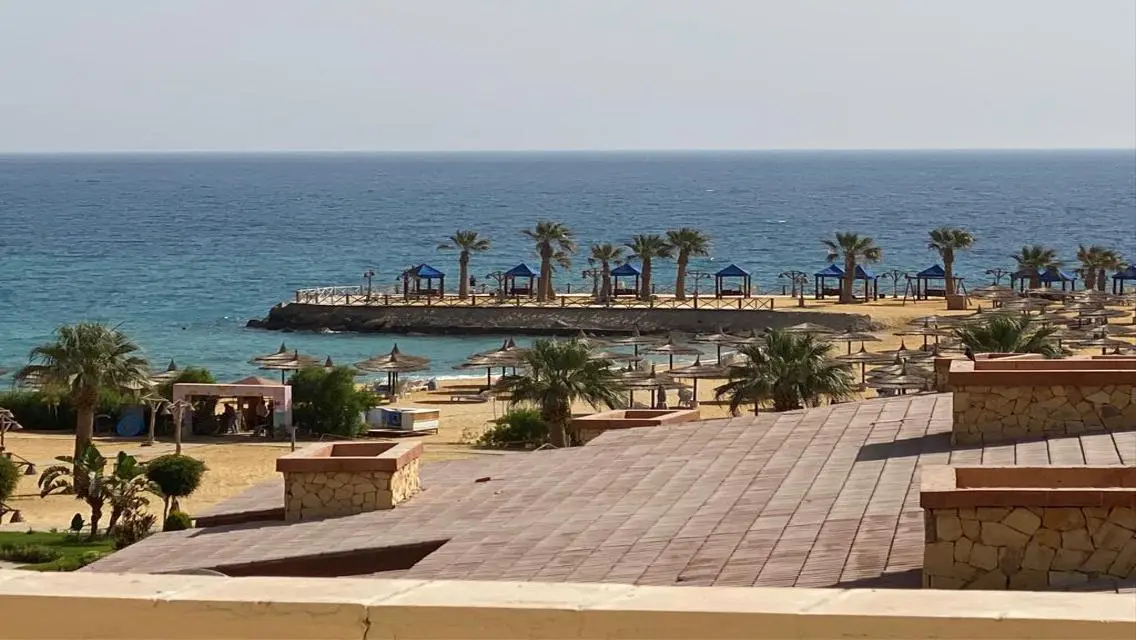 Luxury Apartment in Blumar - The Summit
