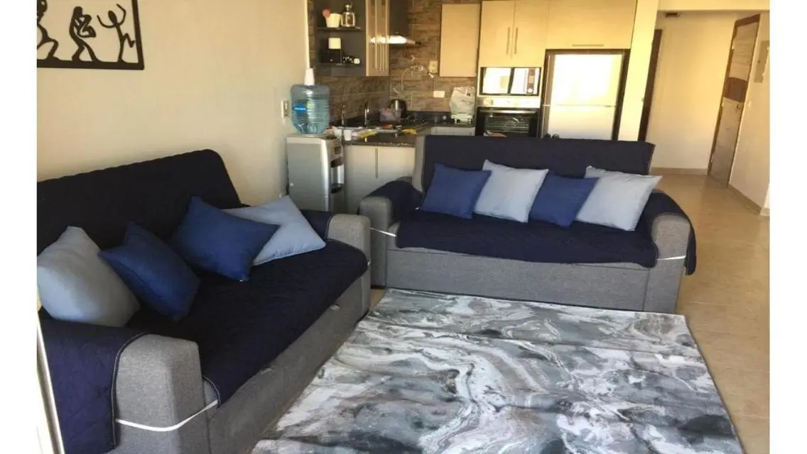 Luxury Apartment in Blumar - The Summit