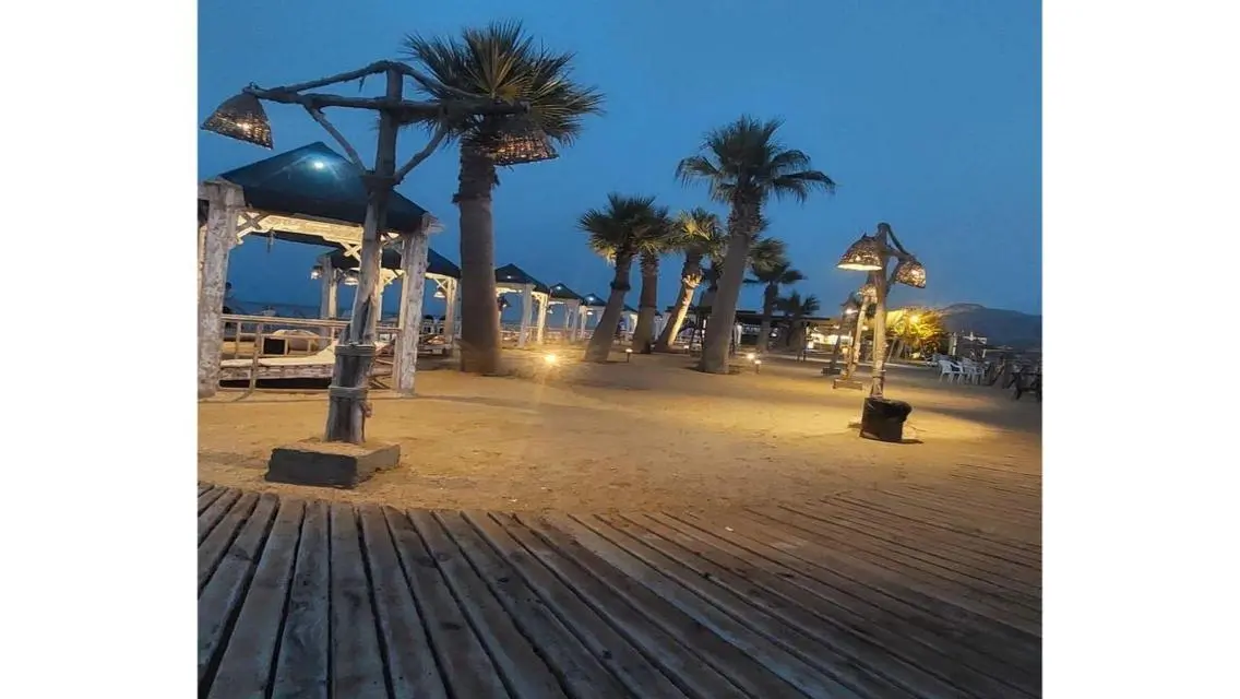 Luxury Apartment in Blumar - The Summit