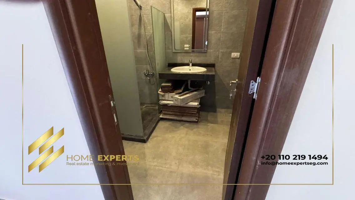 Luxury Land of 190 sqm for Residential Use