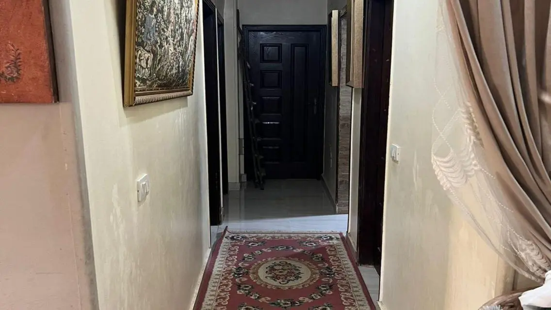 شقة رائعة مع إطلالة مميزة في قلب المدينة