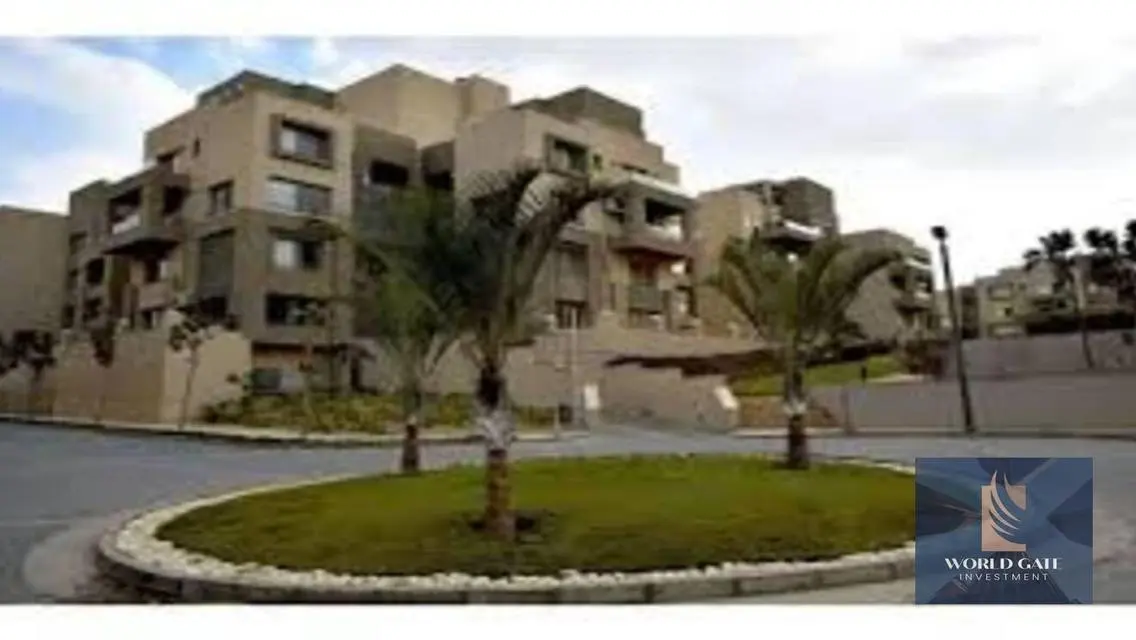 فيلا فاخرة بمساحة واسعة في AUC