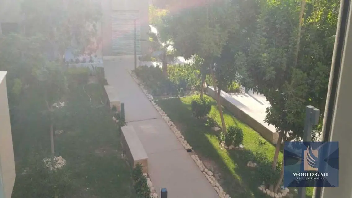 فيلا فاخرة بمساحة واسعة في AUC