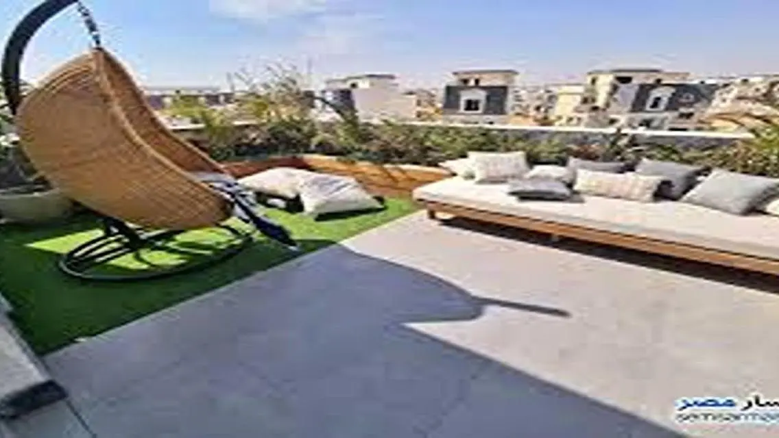 Luxury Apartment with Private Garden
