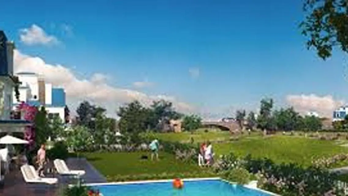 Luxury Apartment with Private Garden