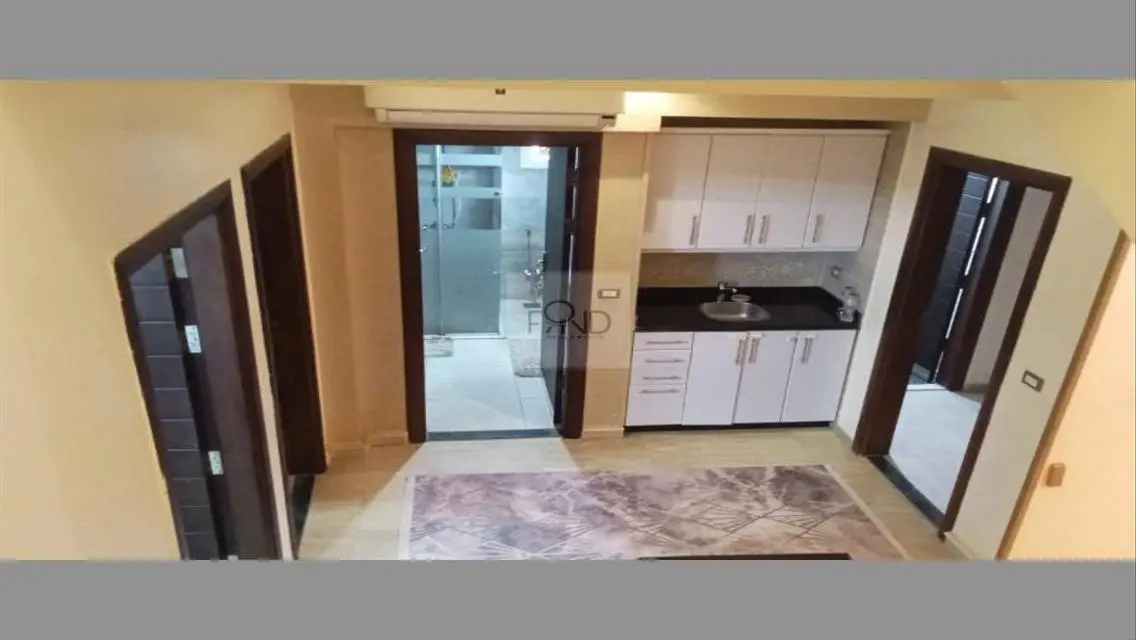 شقة فاخرة مع جميع المرافق في أعلى موقع