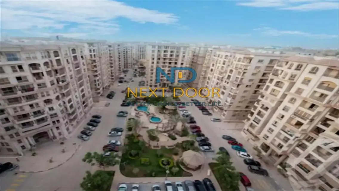 شقة للايجار بموقع متميز بالبارون سيتي
