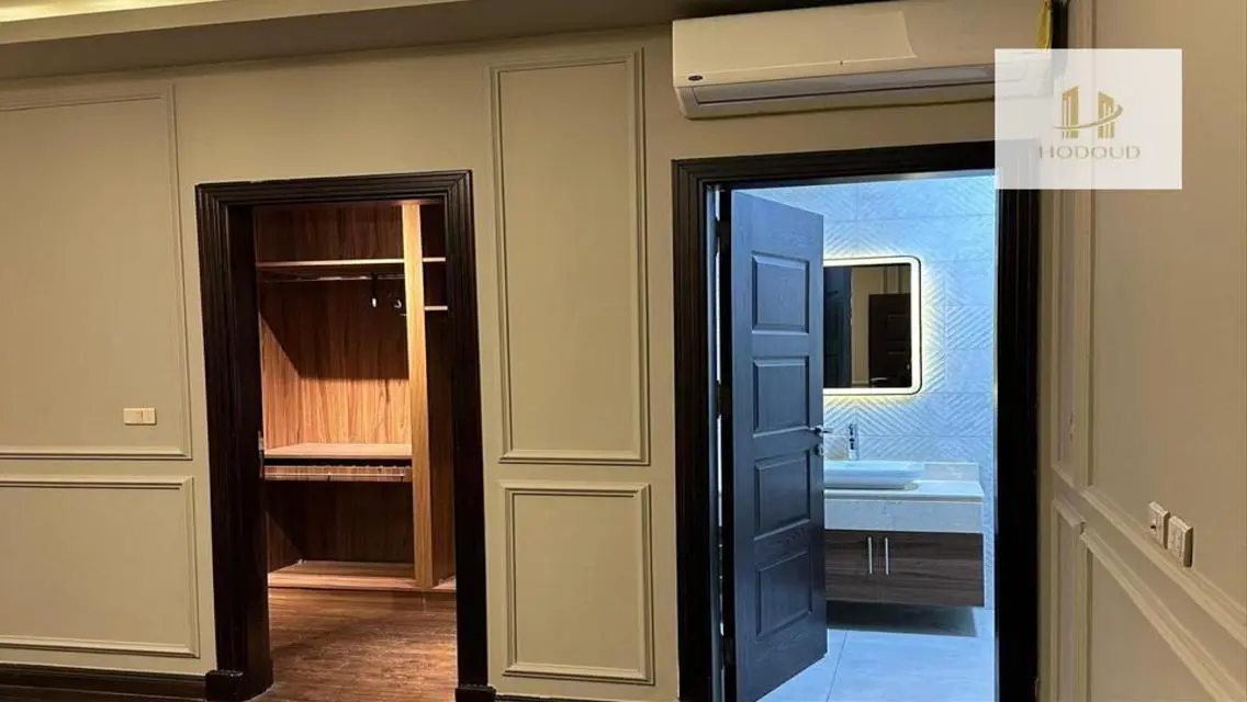 Luxury Apartment for Rent with Balcony and Security