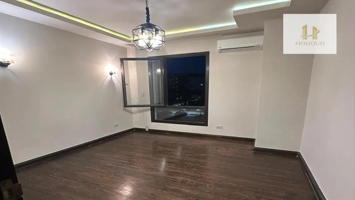 Luxury Apartment for Rent with Balcony and Security