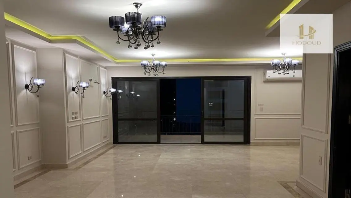 Luxury Apartment for Rent with Balcony and Security