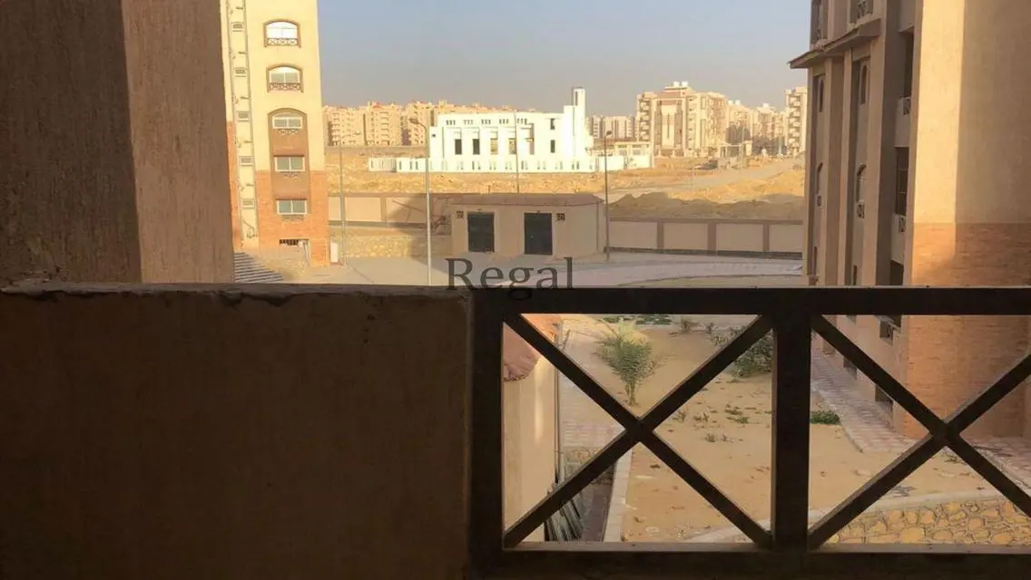 شقة فاخرة للبيع بمساحة واسعة