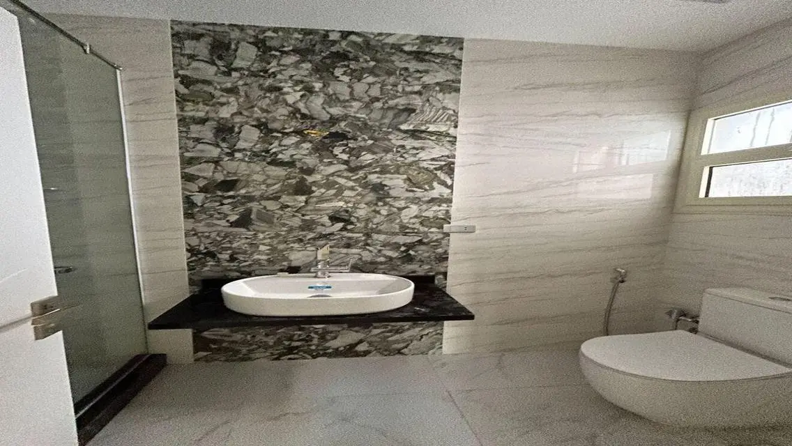 Luxury Apartment 1823 sqm with Security and Stunning View