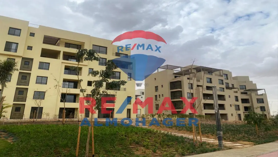 Luxurious Apartment in a Prime Location with Balcony