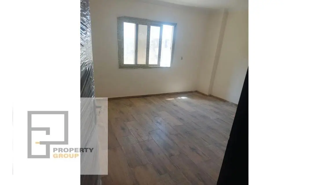 Luxurious Mansion with Spacious Amenities