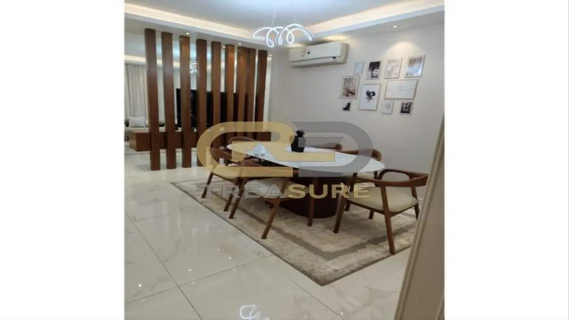 Luxury Apartment in Treasure at an Amazing Price