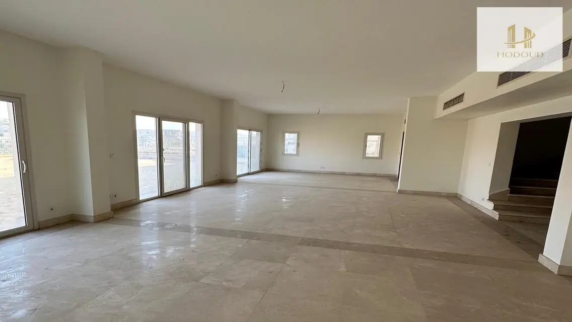Spacious Luxury Apartment for Sale