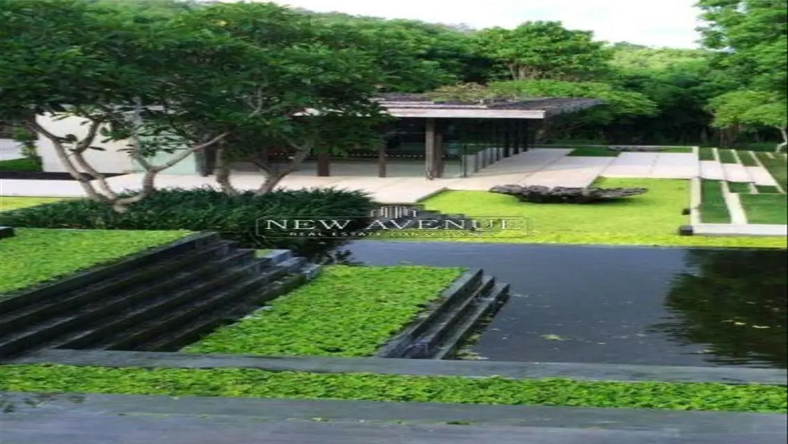 Luxury Apartment with Spacious Layout