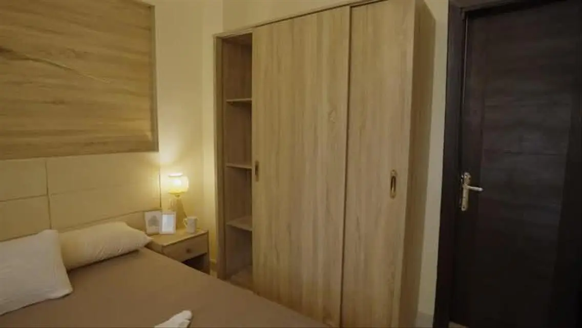 Luxury Apartment with Private Garden, 750 sqm