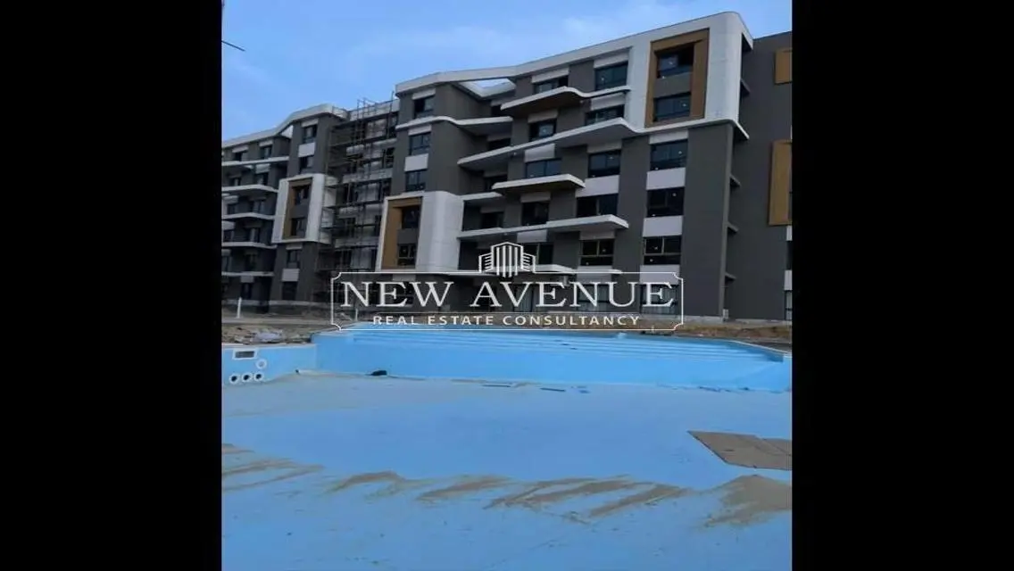 Luxury Apartment with Stunning Views and Ample Space