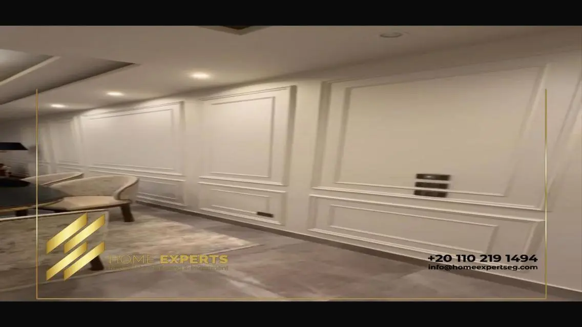 Luxury Apartment with Ample Space and Shared Pool in a Prime Location