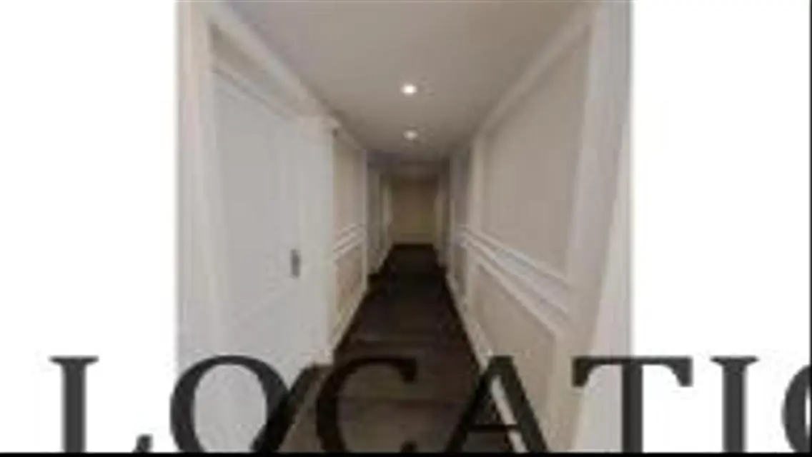 Luxury Apartment with Private Garden and Pool in Prime Location