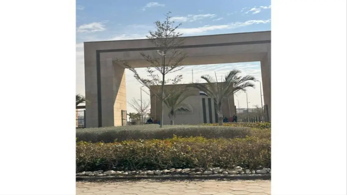 شقة رائعة بمساحة 380 متر مع حديقة خاصة